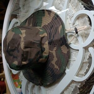 Adjustable brim Camo Sun Hat